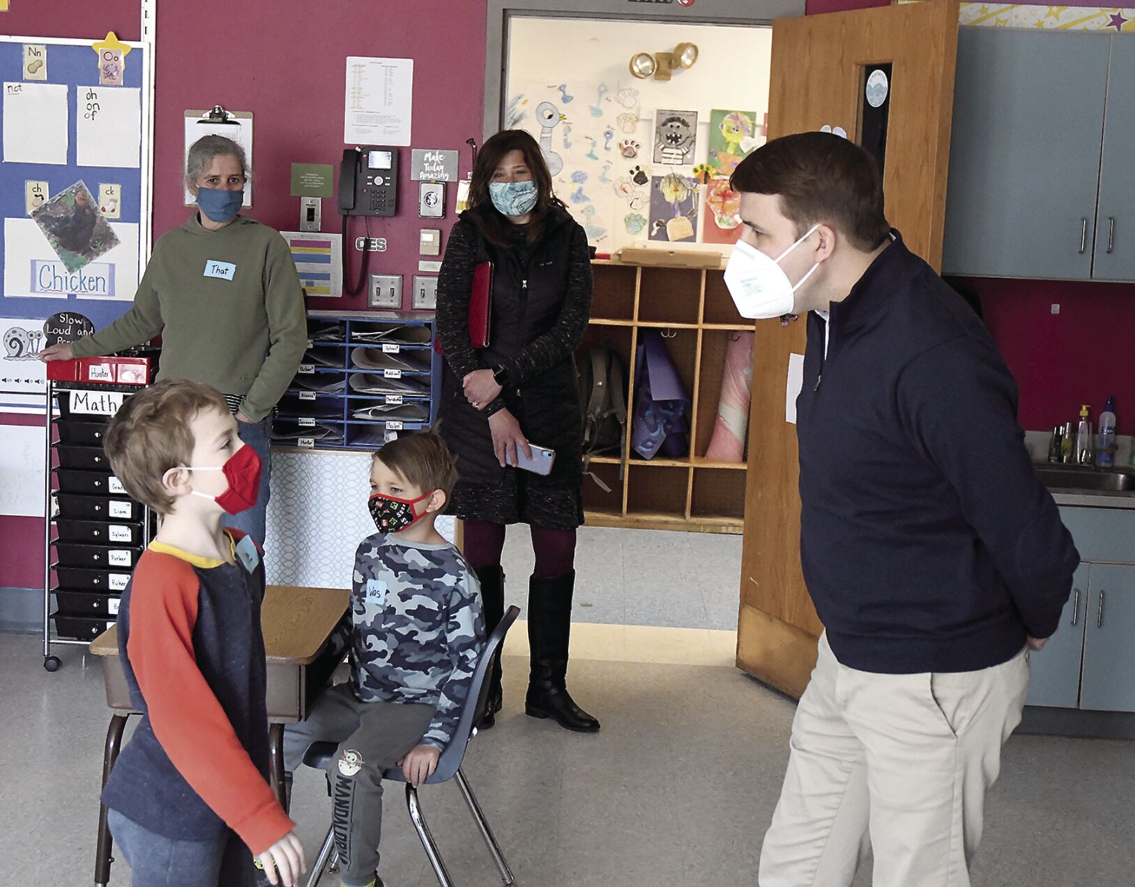 Rep Chris Pappas vsits SAU 9 - at Comway Elementary
